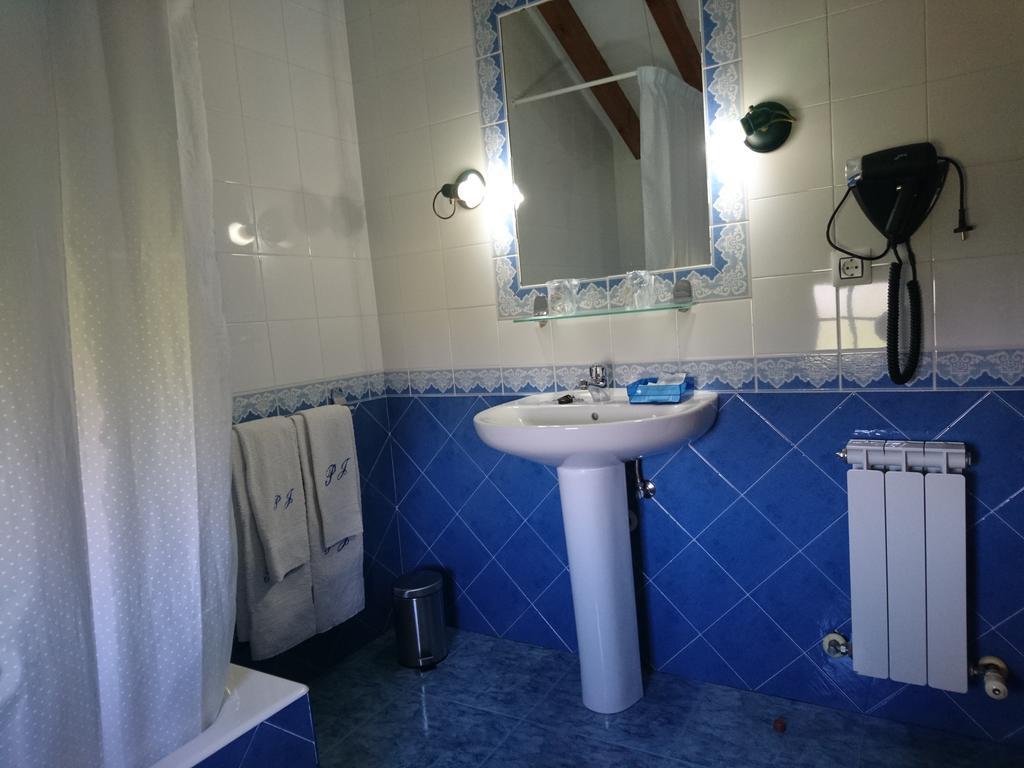 Posada El Jardin Santillana del Mar Dış mekan fotoğraf