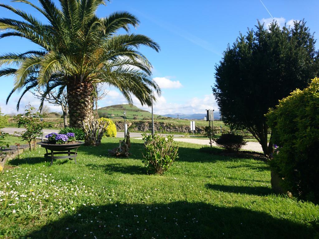 Posada El Jardin Santillana del Mar Dış mekan fotoğraf