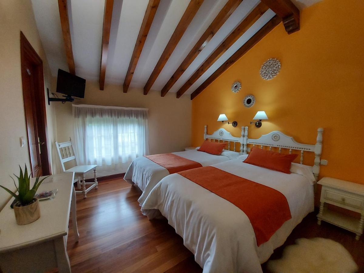 Posada El Jardin Santillana del Mar Dış mekan fotoğraf